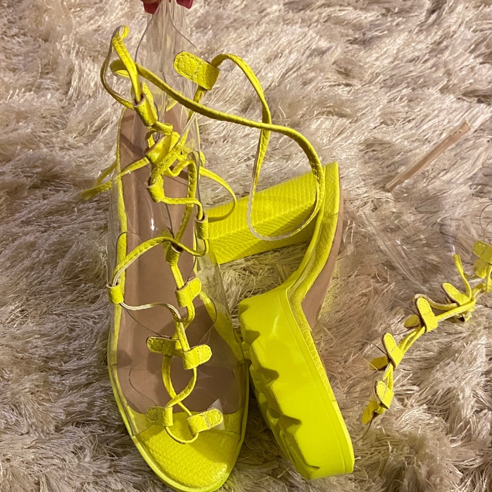 Lime Lace-Up Women's Sandals